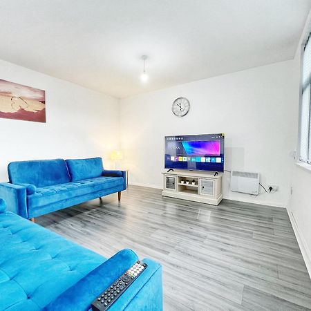 Rusholme Apartment - Sleeps 4 Манчестър Екстериор снимка