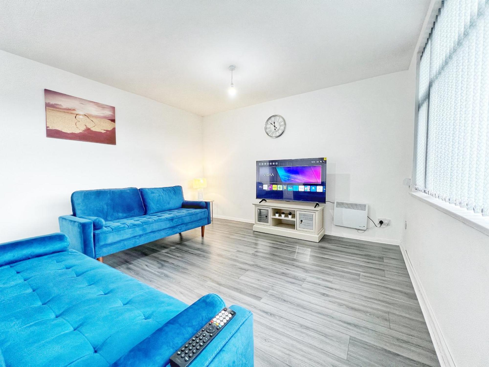 Rusholme Apartment - Sleeps 4 Манчестър Екстериор снимка