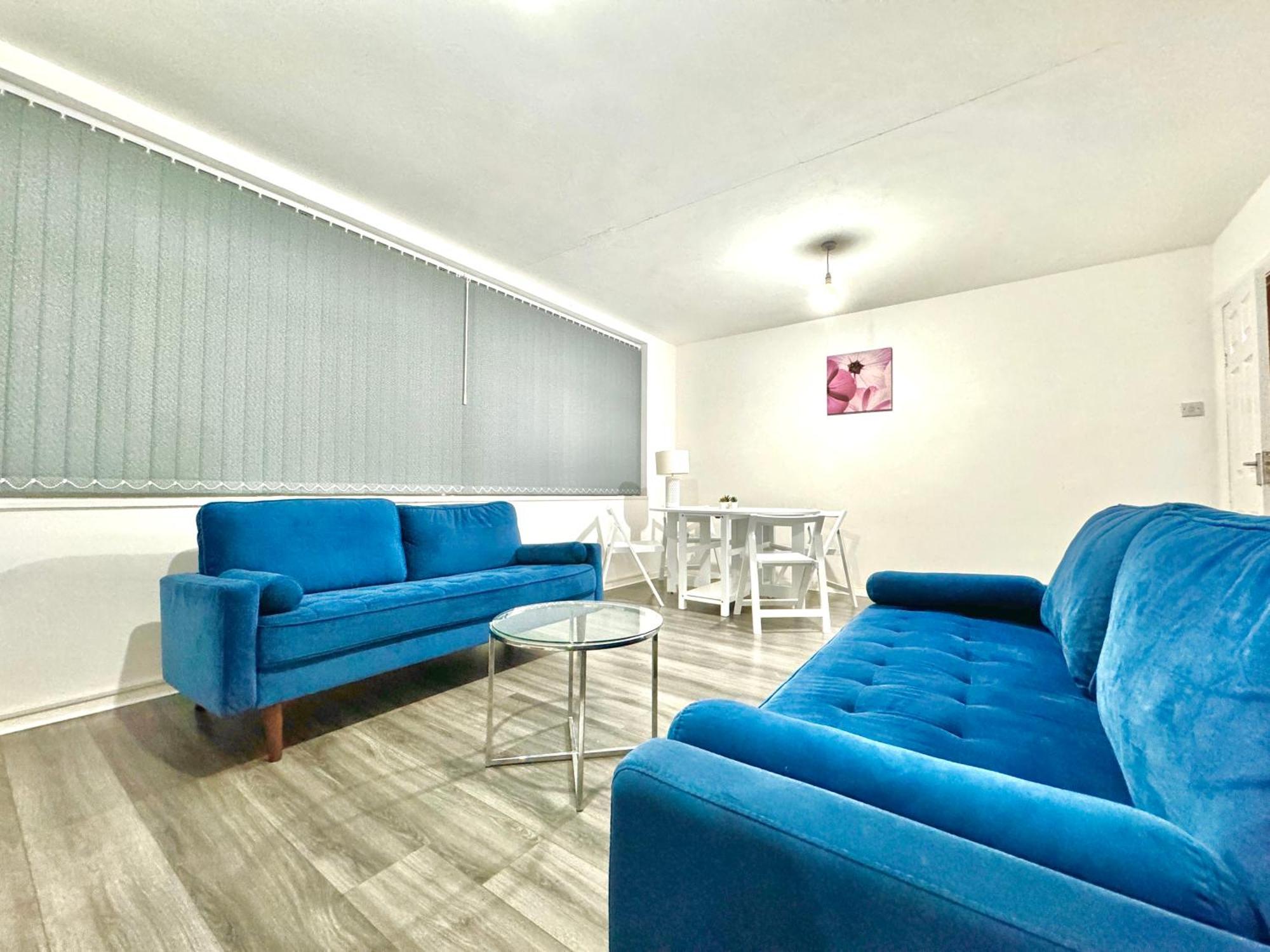 Rusholme Apartment - Sleeps 4 Манчестър Екстериор снимка